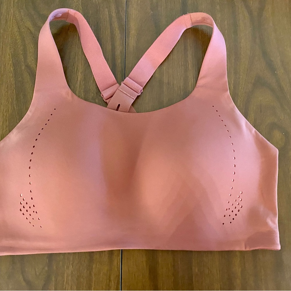Lululemon bra